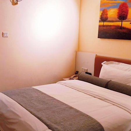 שנג'ן Mellow Orange Hotel - Bao'An מראה חיצוני תמונה